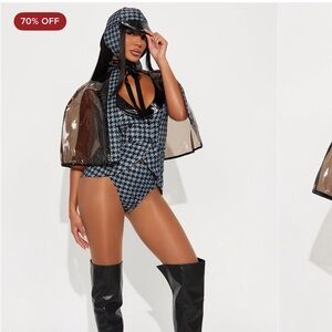 Fashion Nova costume detective